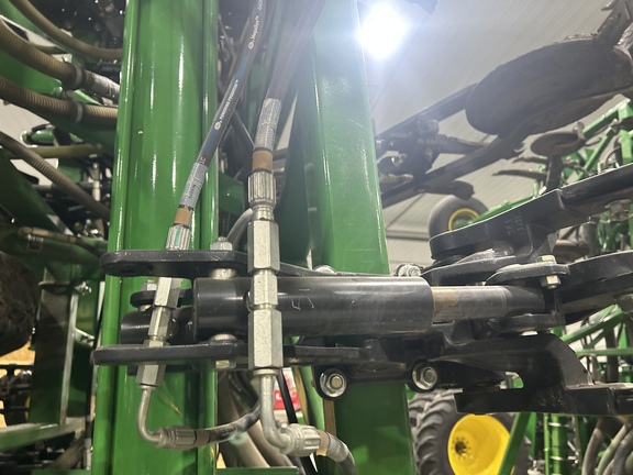 Used 2019 John Deere 1870 Air Drills and Seeders at Horizon Ag & Turf in Lloydminster, AB - Photo26