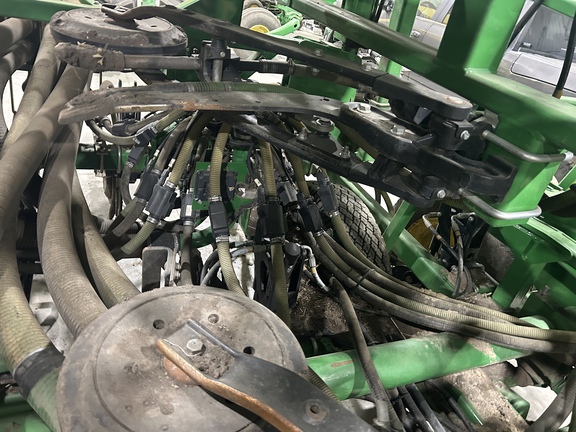Used 2019 John Deere 1870 Air Drills and Seeders at Horizon Ag & Turf in Lloydminster, AB - Photo30