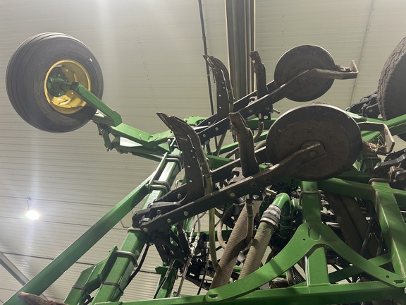 Used 2019 John Deere 1870 Air Drills and Seeders at Horizon Ag & Turf in Lloydminster, AB - Photo35