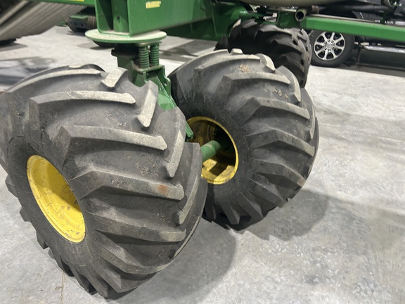 Used 2019 John Deere 1870 Air Drills and Seeders at Horizon Ag & Turf in Lloydminster, AB - Photo46