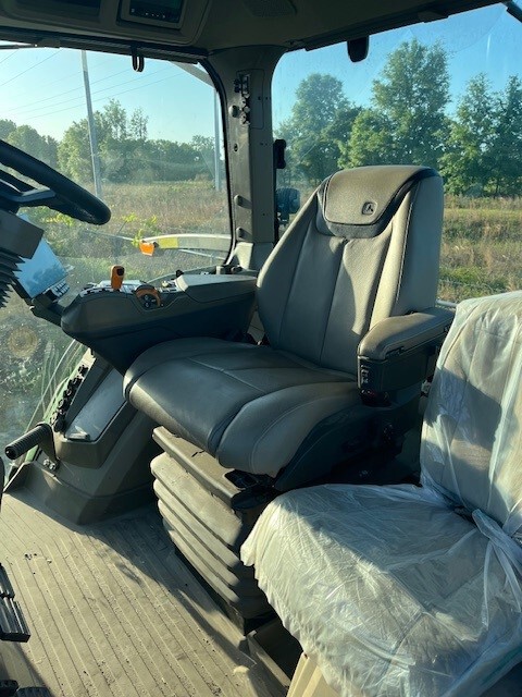 2024 John Deere 8R 410 Image 5