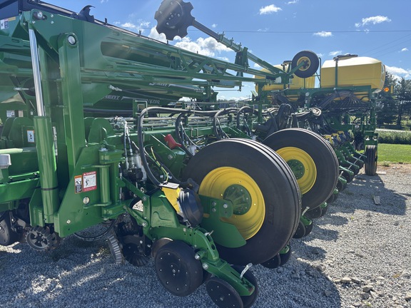 Used 2025 John Deere 1775 Planters: Drawn at Koenig Equipment in Urbana, OH - Photo1