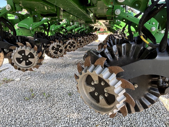 Used 2025 John Deere 1775 Planters: Drawn at Koenig Equipment in Urbana, OH - Photo12