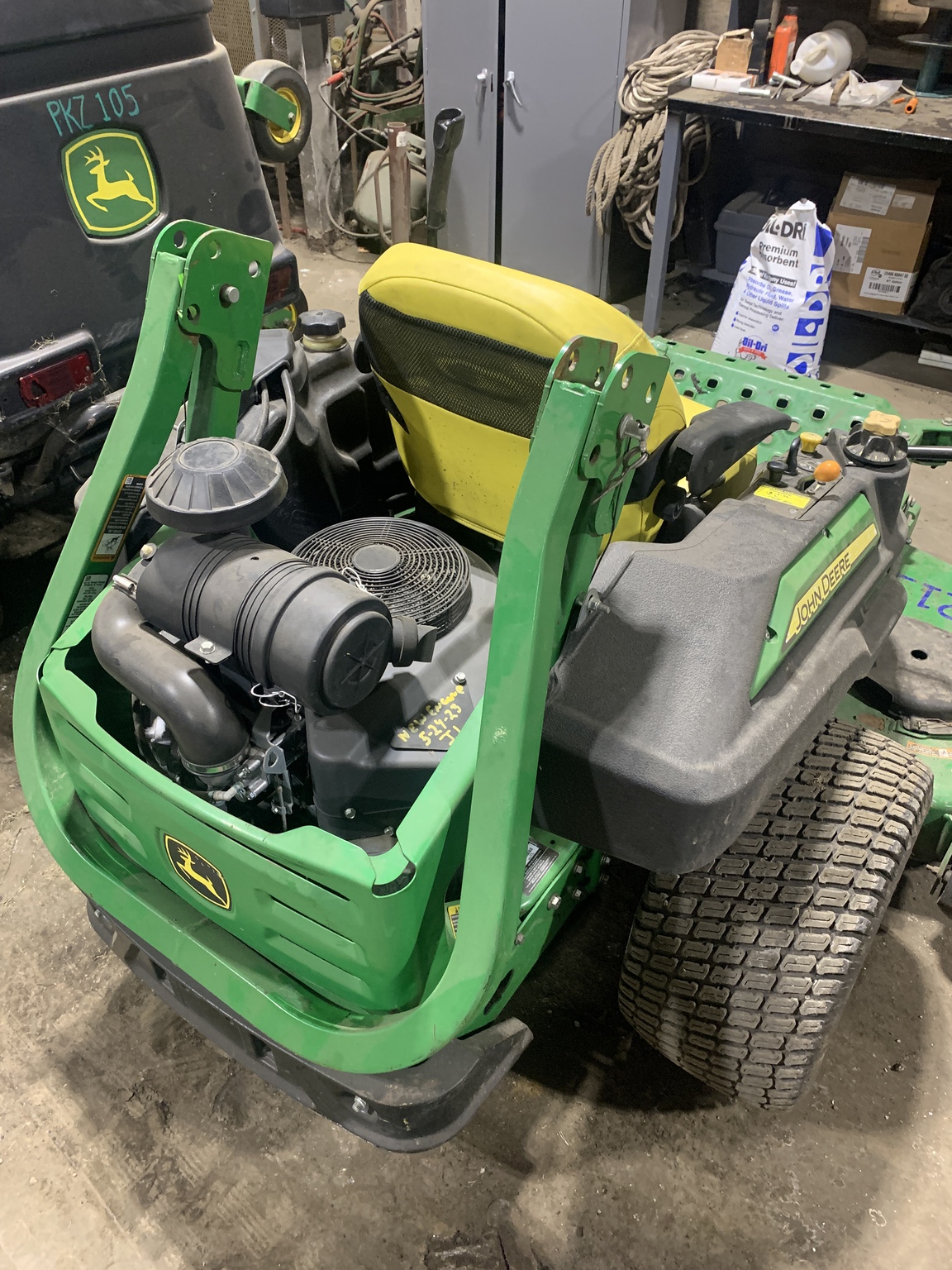 2015 John Deere Z970R Image 5