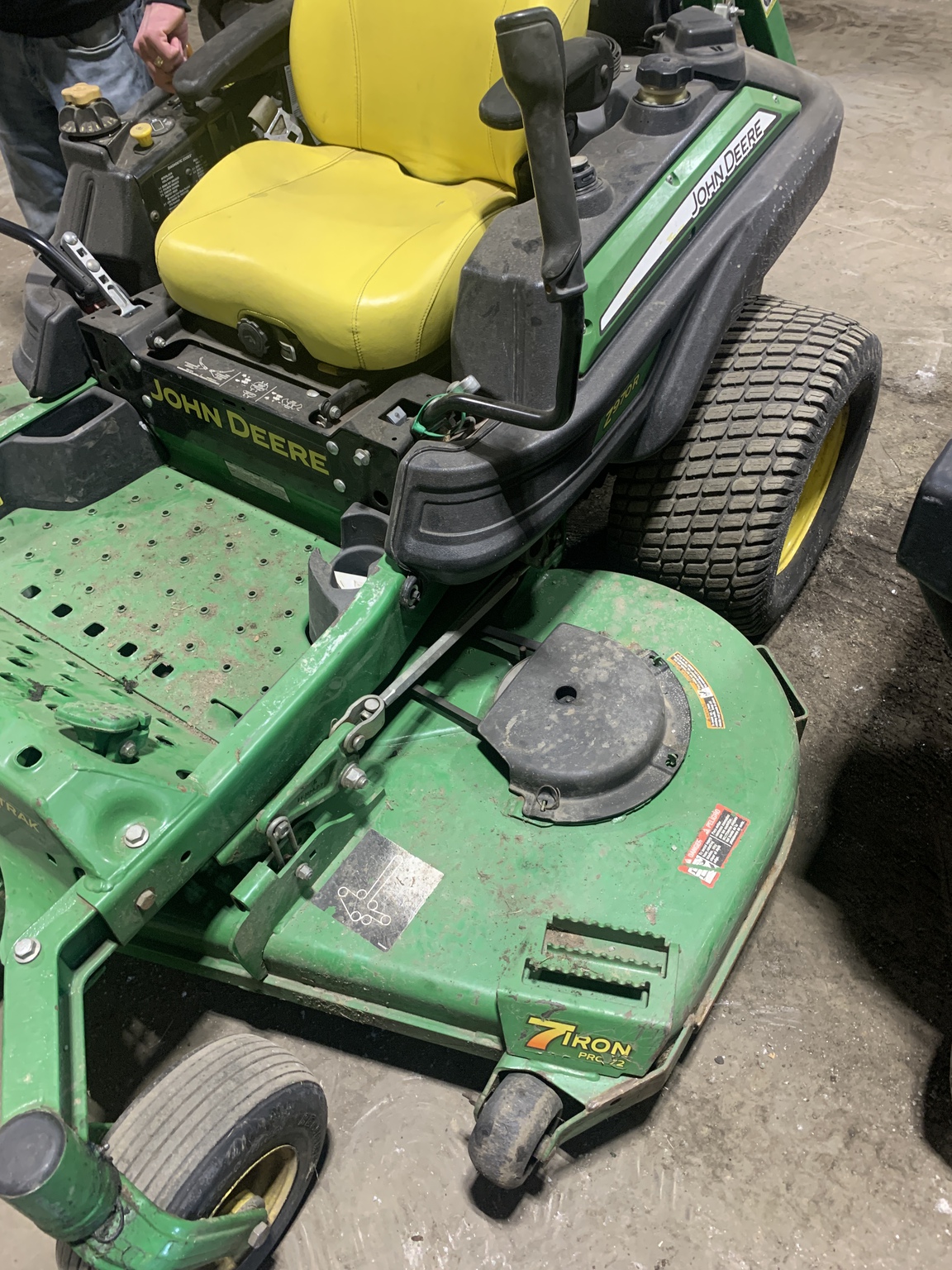 2015 John Deere Z970R Image 3