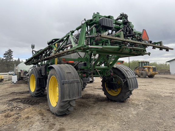 Used 2018 John Deere R4045 Self Propelled Sprayers at Horizon Ag & Turf in Edmonton West, AB - Photo3