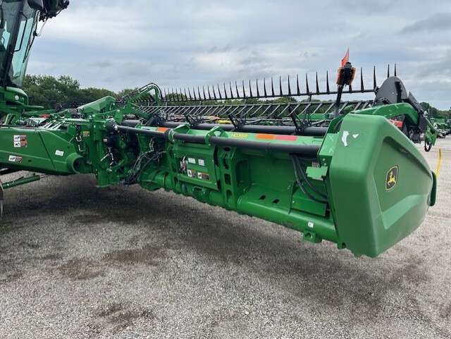  2021 John Deere HD35R at Heritage Tractor in Baldwin City, KS