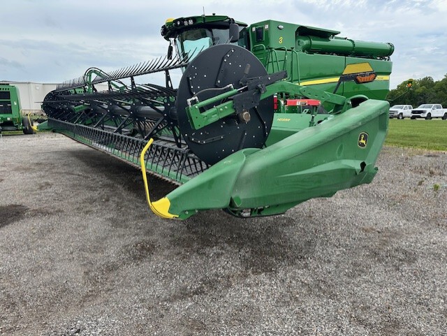  2021 John Deere HD35R at Heritage Tractor in Baldwin City, KS