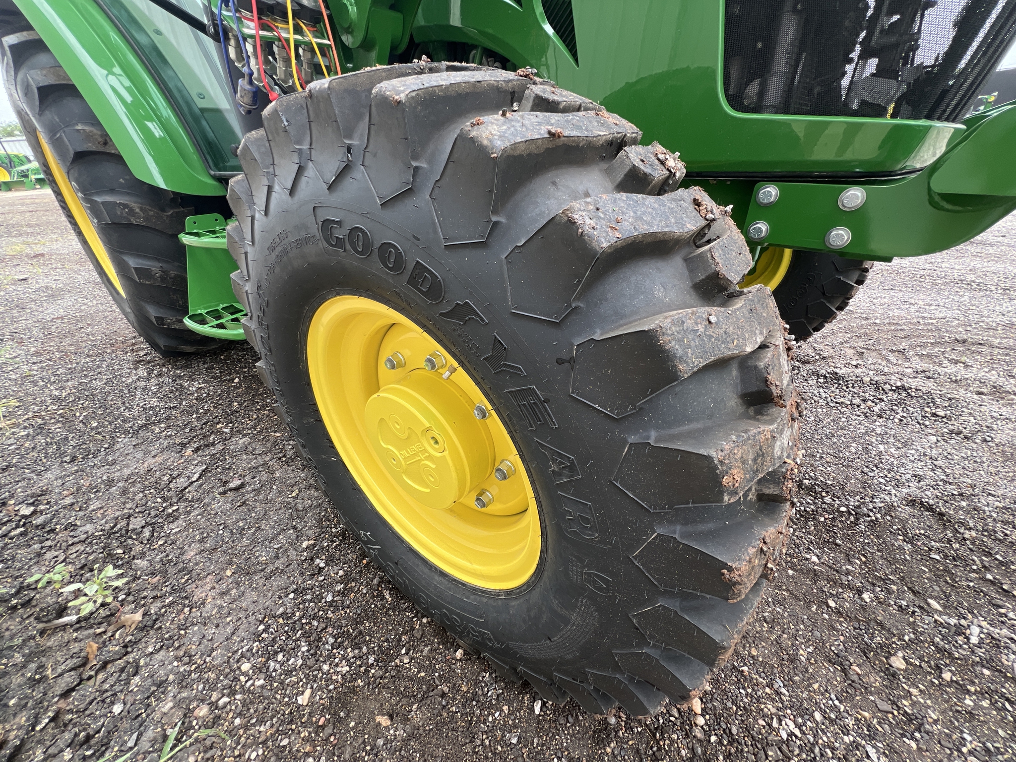 2024 John Deere 5060E Premium Cab Image 26