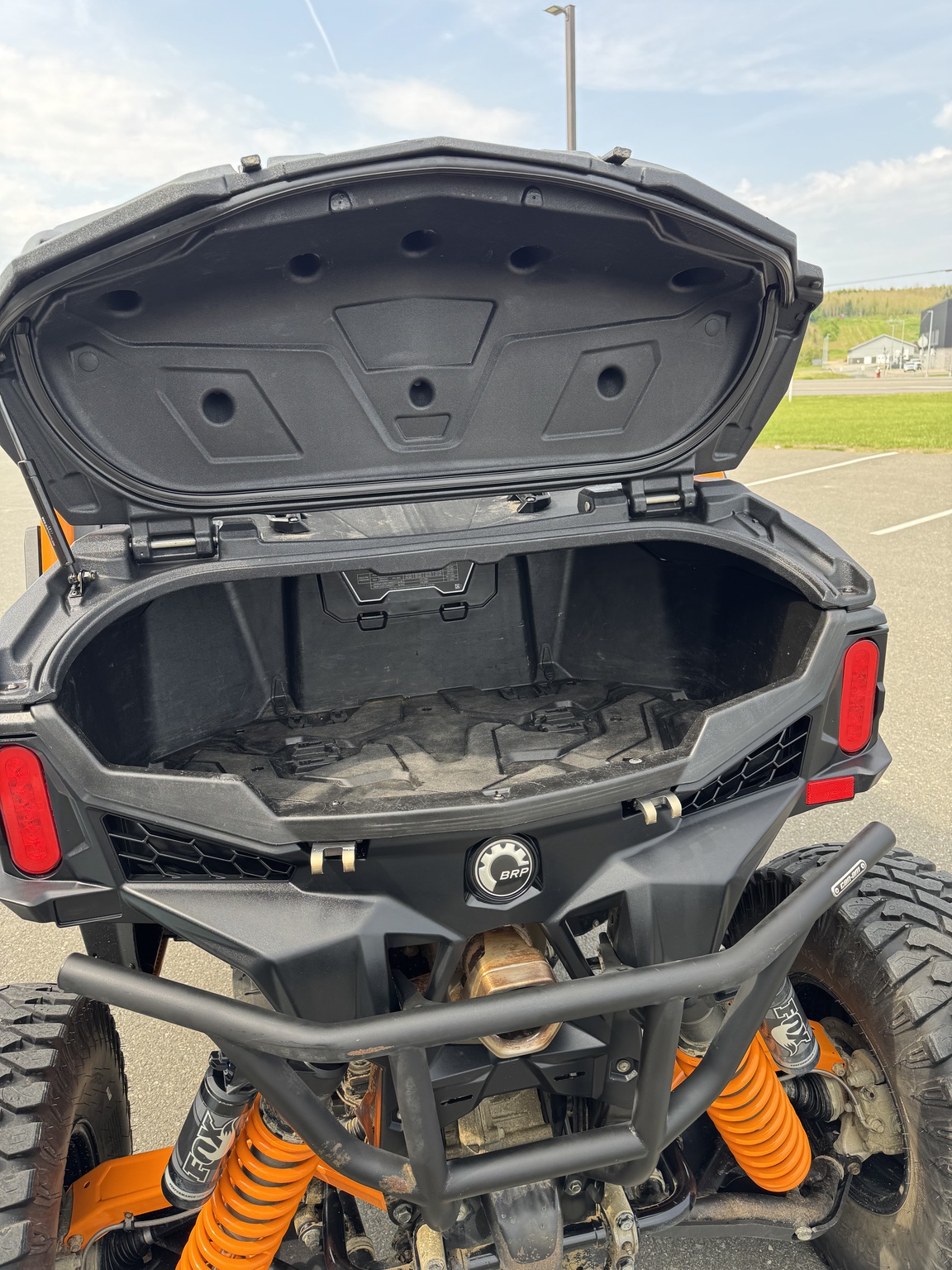 2020 Can-Am MAVERICK SPORT XRC 1000R Image 16