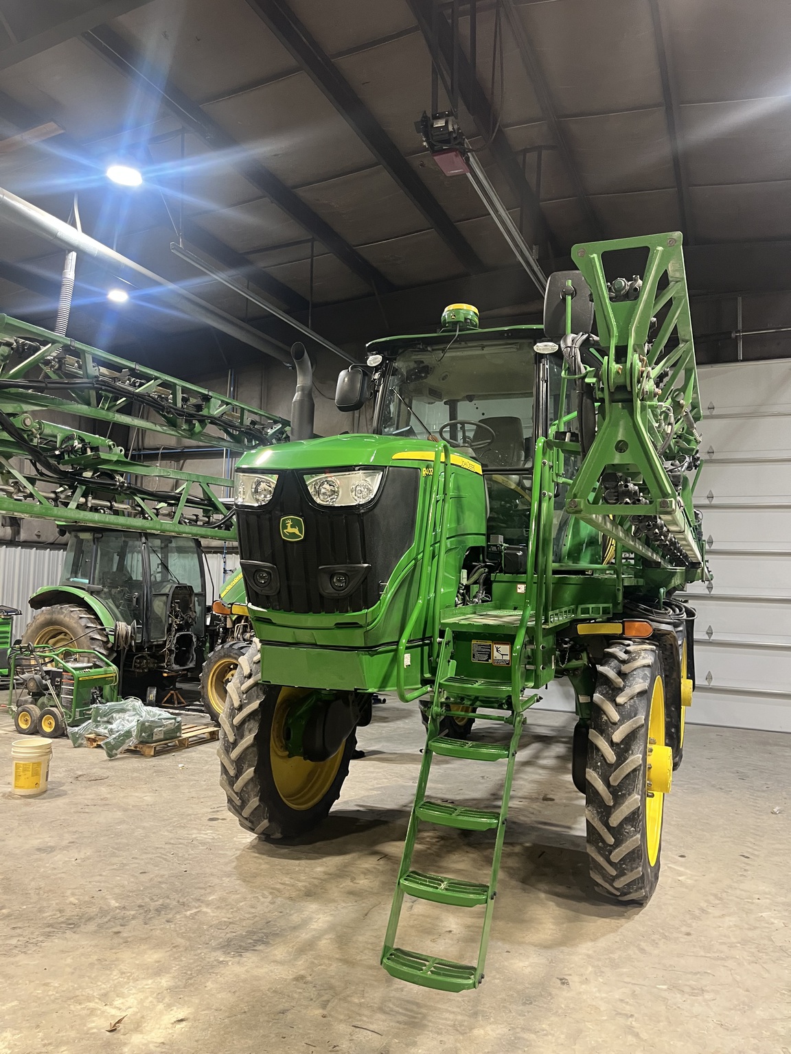 2024 John Deere R4023