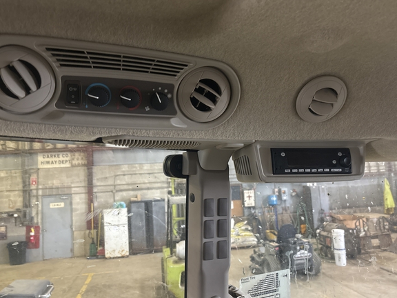 Used 2024 John Deere 6105E Cab Utility Tractors at Koenig Equipment in Greenville, OH - Photo12