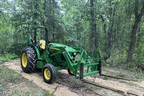 2022 John Deere 5075E Image 6