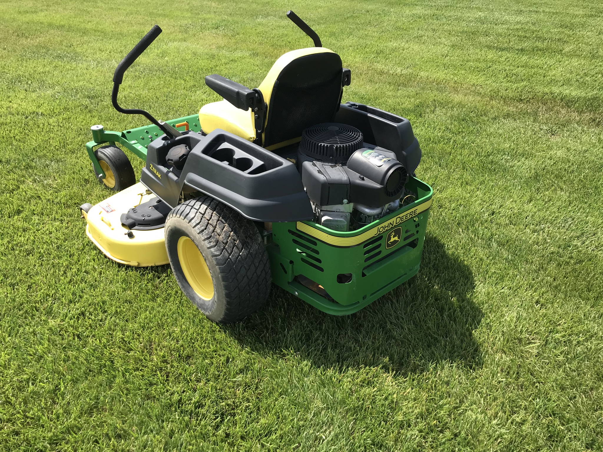 2016 John Deere Z535M Image 4