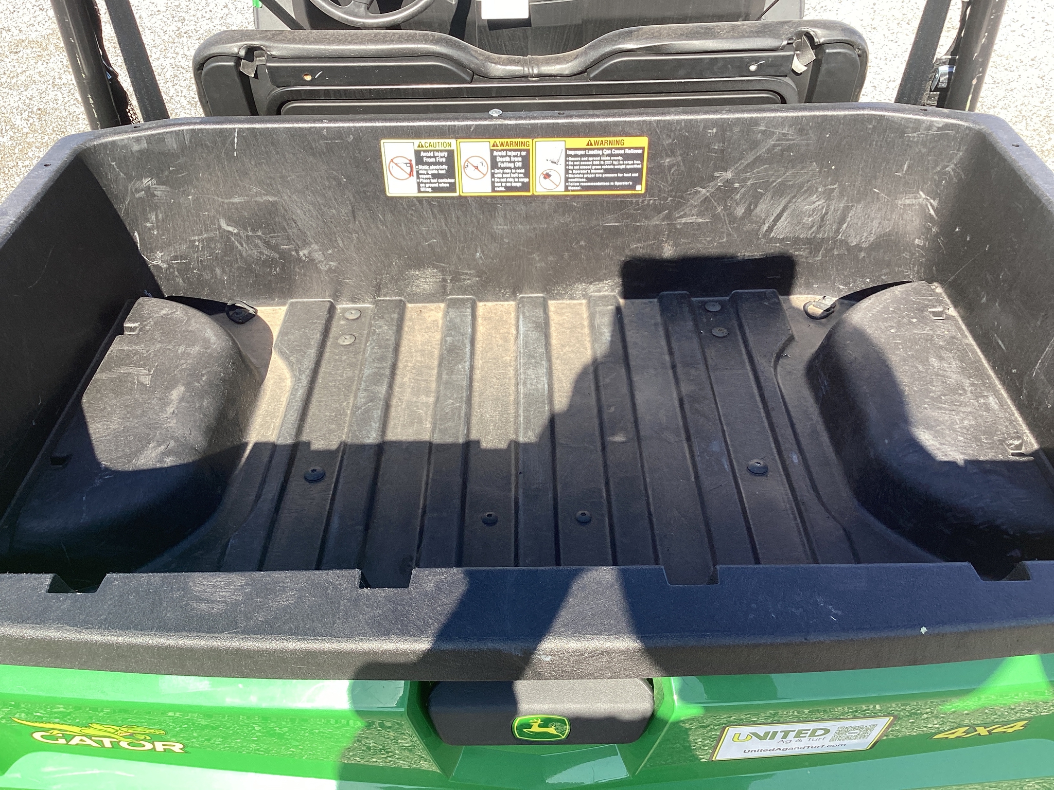 2024 John Deere 590M Image 9