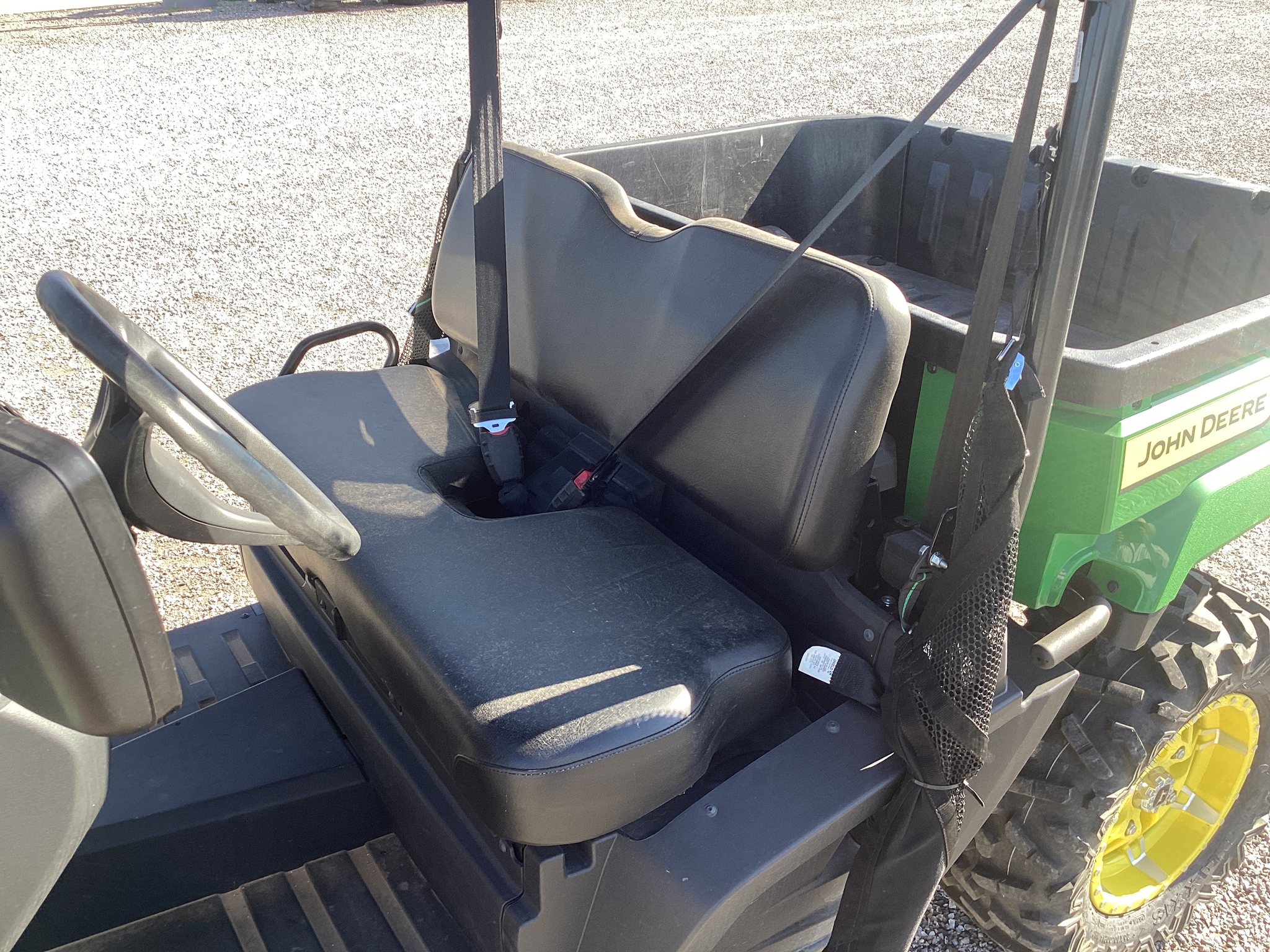 2024 John Deere 590M Image 8