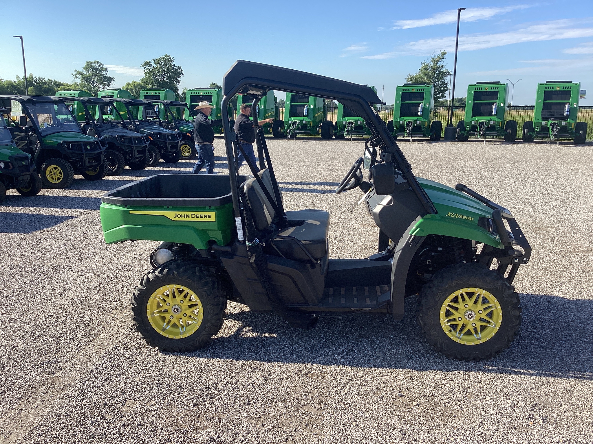 2024 John Deere 590M Image 2