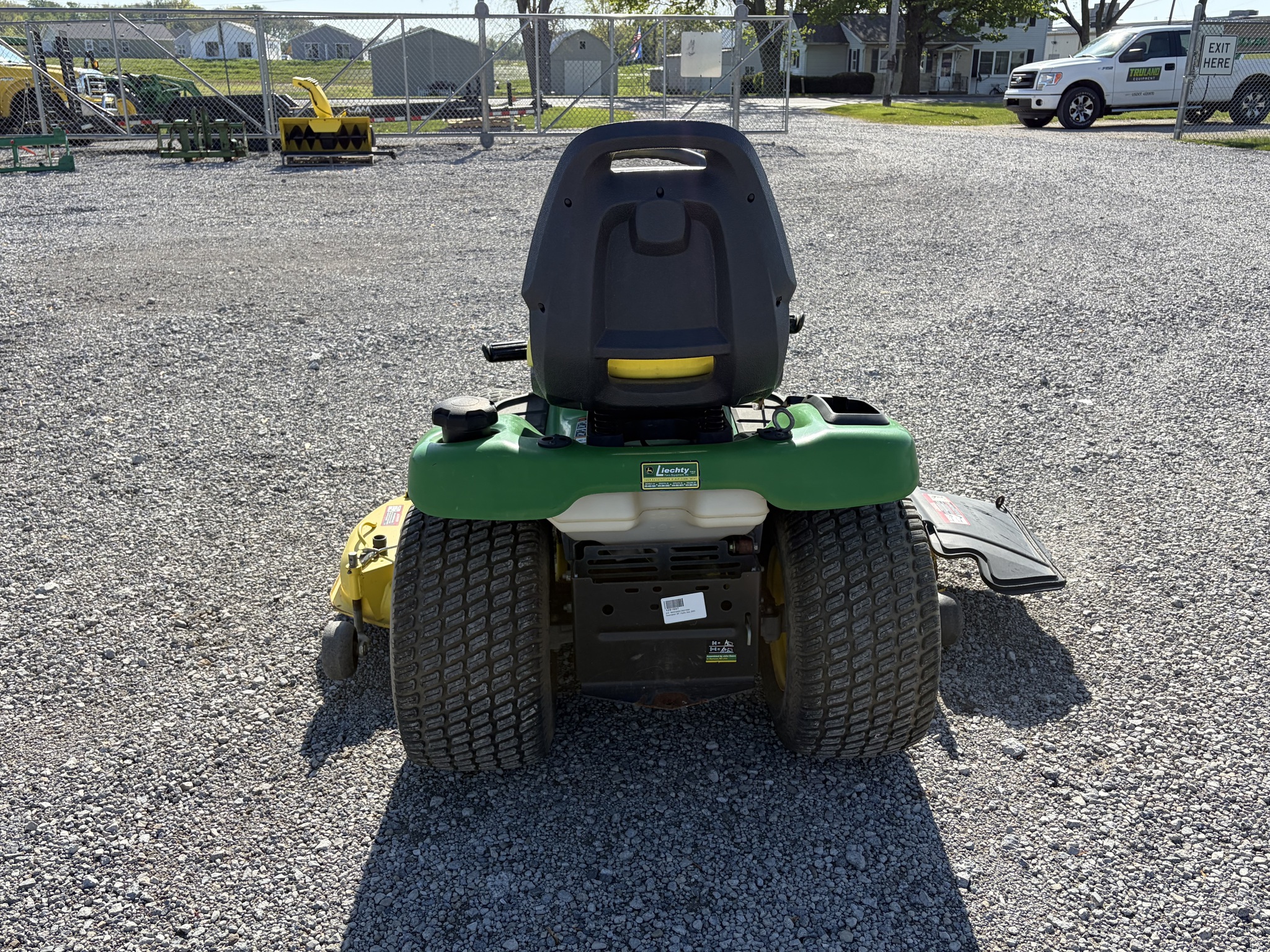 2012 John Deere X320 Image 4