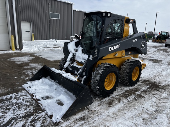 2024 John Deere 330G - Photo7