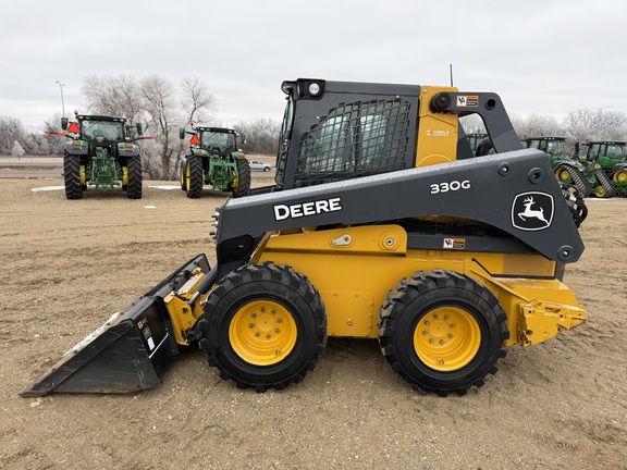 2024 John Deere 330G - Photo6