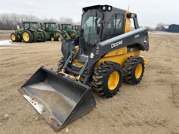 2024 John Deere 330G - Photo7