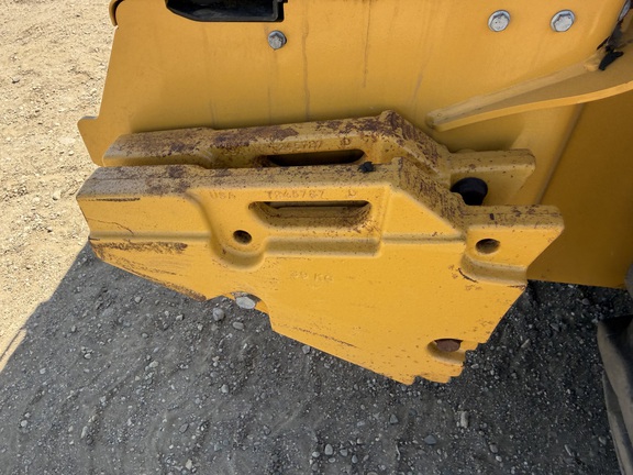 2024 John Deere 330G - Photo15