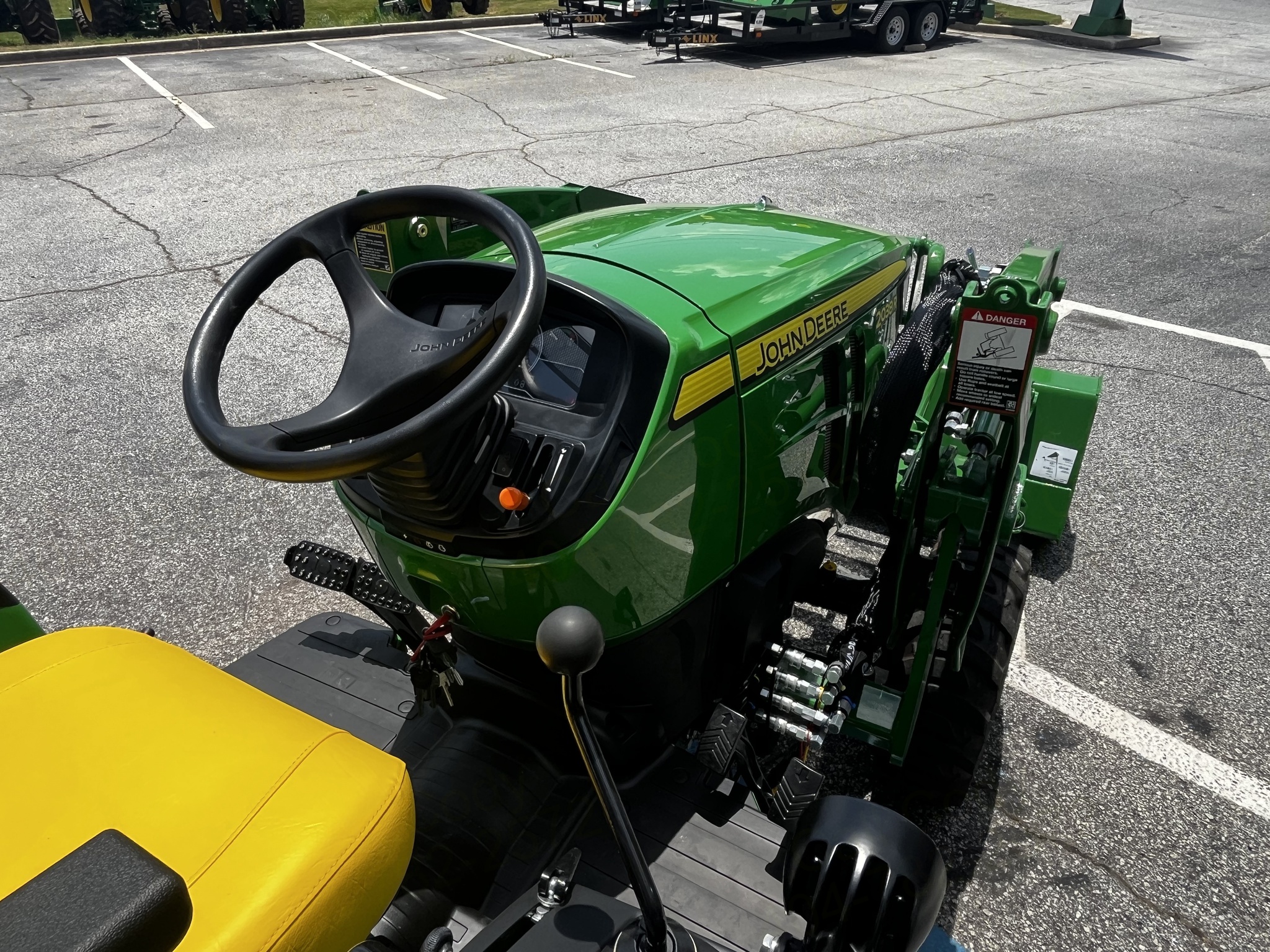 2025 John Deere 2038R Image 6