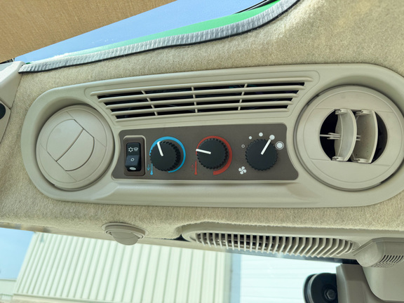 2024 John-Deere 5090E