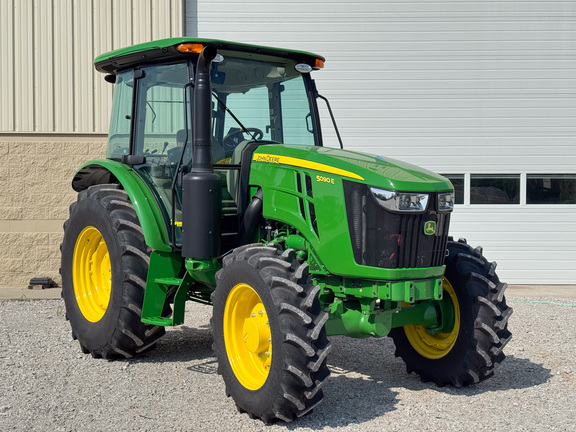 2024 John-Deere 5090E