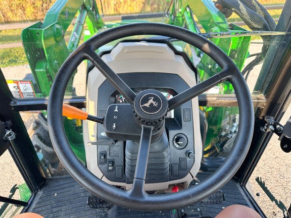 2024 John-Deere 5075E