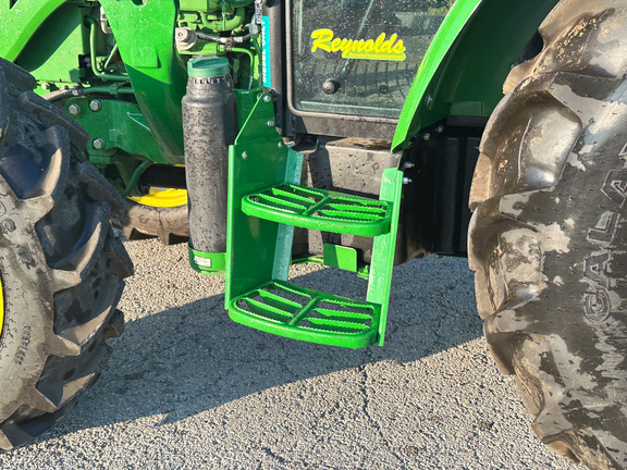 2024 John-Deere 5075E