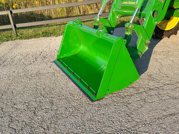 2024 John-Deere 5075E