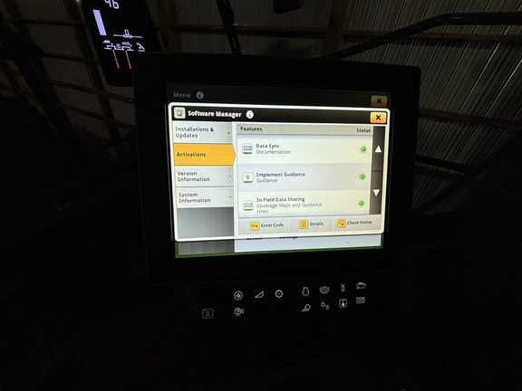 Used 2022 John Deere X9 1000 Combines at Horizon Ag & Turf in Wetaskiwin, AB - Photo19