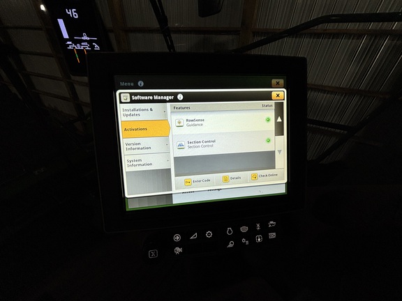 Used 2022 John Deere X9 1000 Combines at Horizon Ag & Turf in Wetaskiwin, AB - Photo17