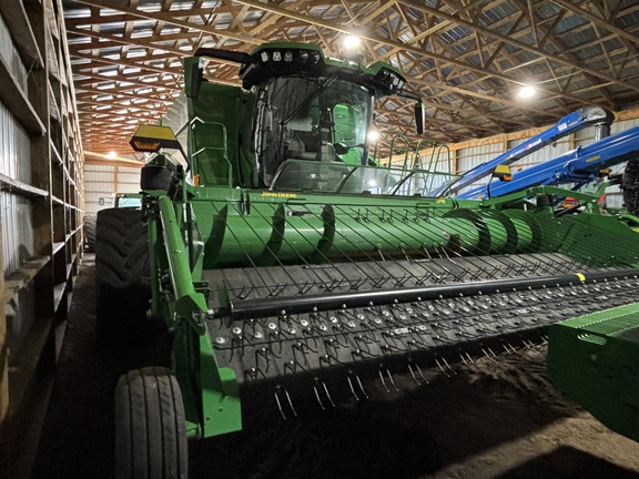  John Deere X9 1000