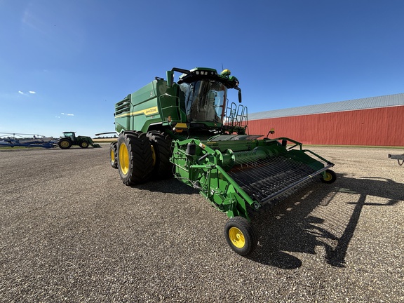 Used 2022 John Deere X9 1000 Combines at Horizon Ag & Turf in Wetaskiwin, AB - Photo7