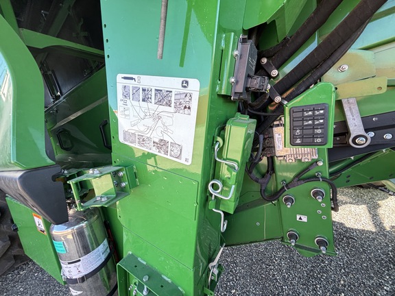 Used 2022 John Deere X9 1000 Combines at Horizon Ag & Turf in Wetaskiwin, AB - Photo15