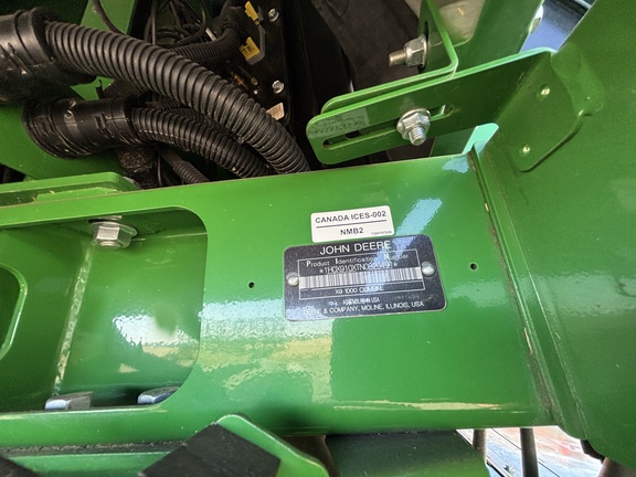 Used 2022 John Deere X9 1000 Combines at Horizon Ag & Turf in Wetaskiwin, AB - Photo13