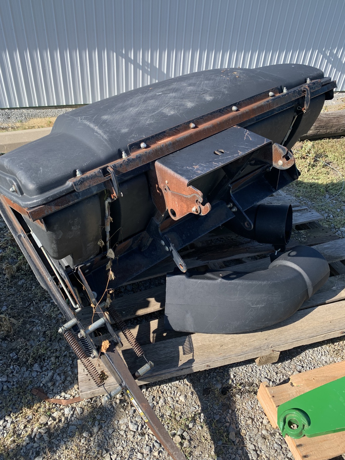 John Deere 123 Image 1