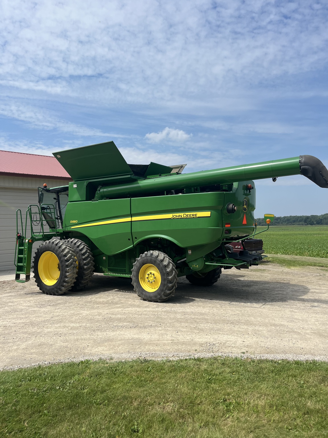 2013 John Deere S660 Image 3