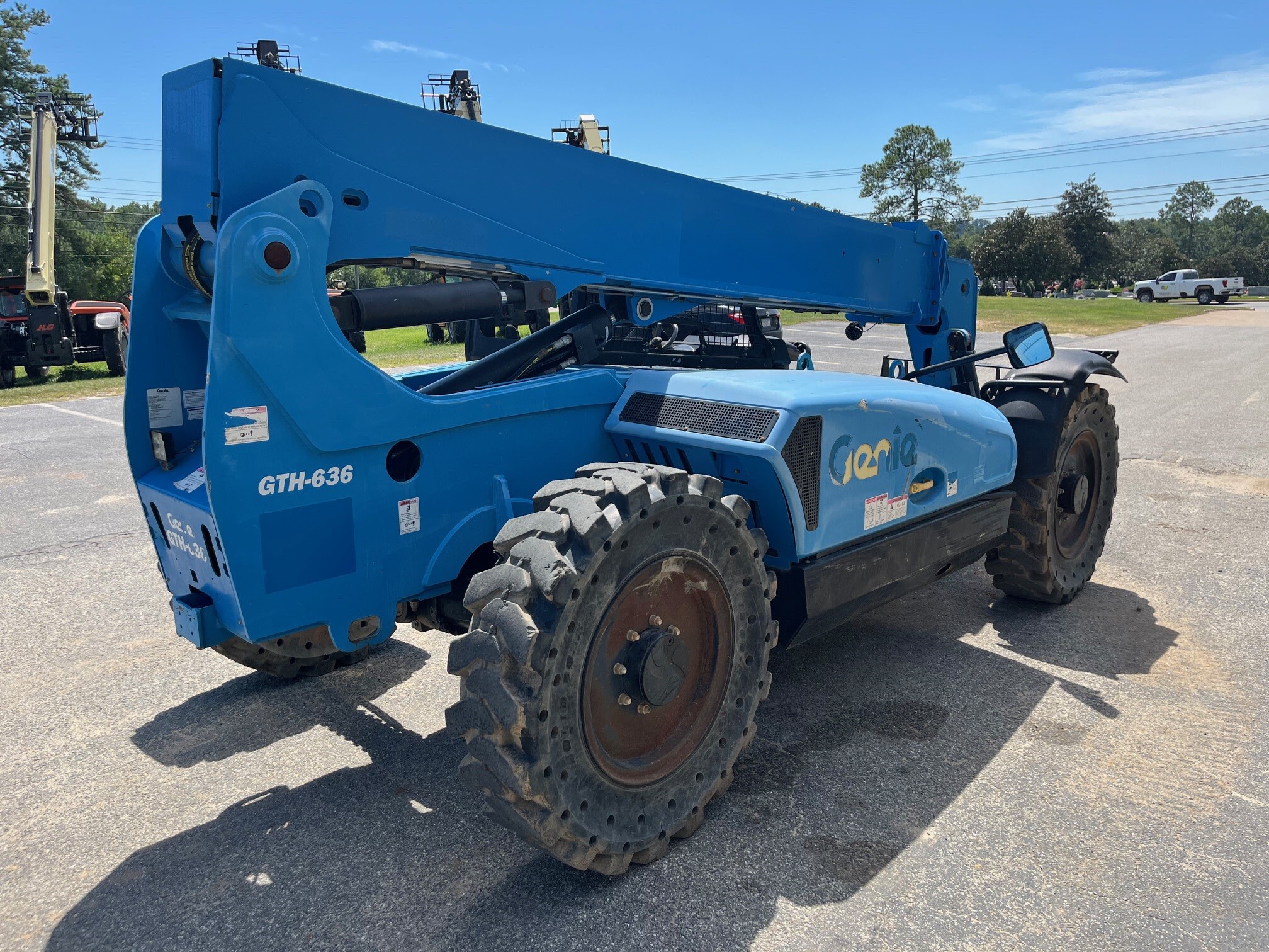 2017 Genie GTH636 Image 3