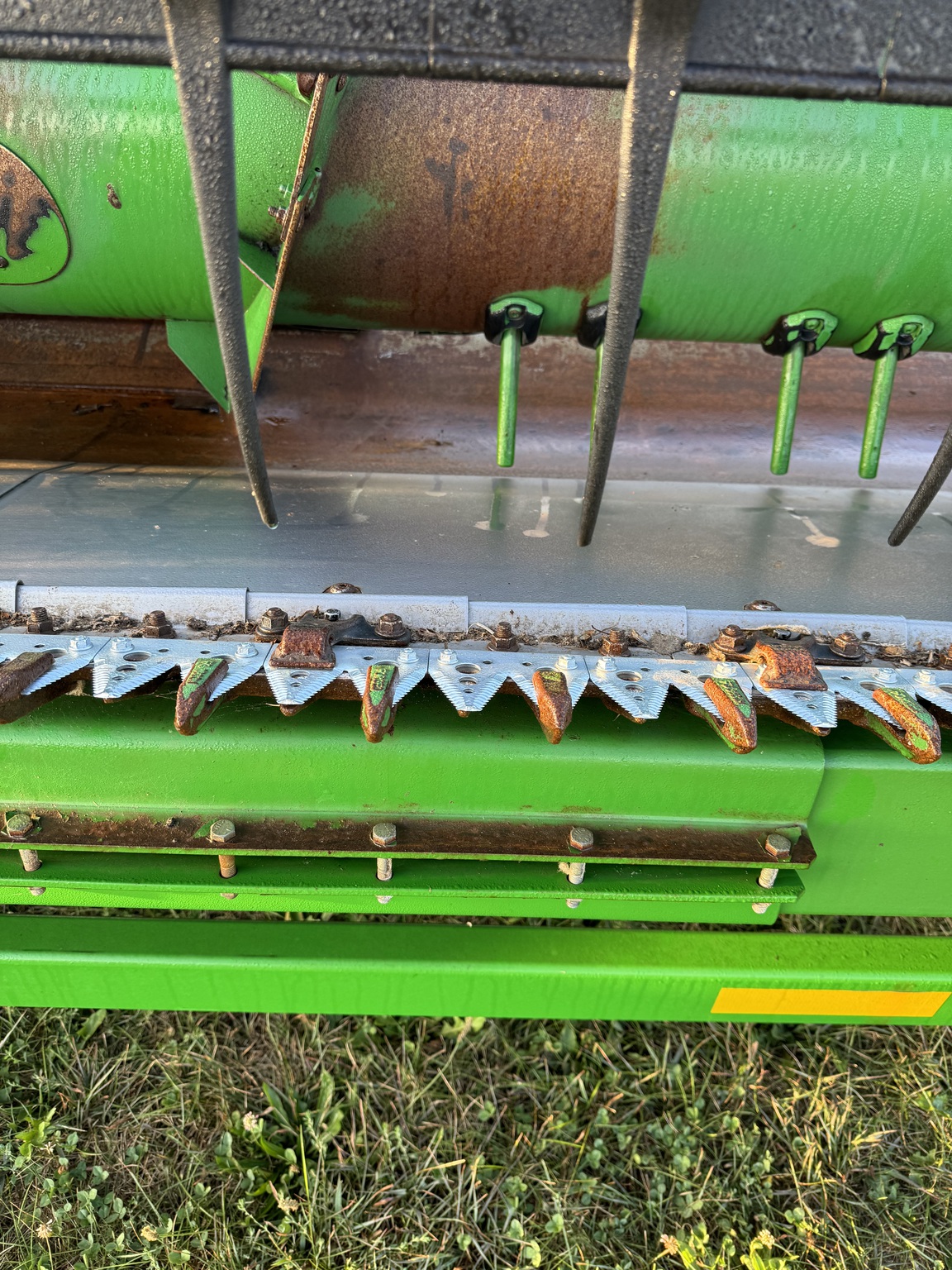 2017 John Deere 635F Image 6