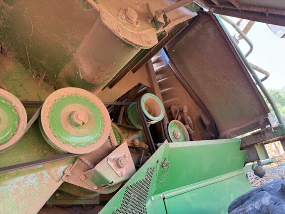 Photo of 2017 John Deere S670