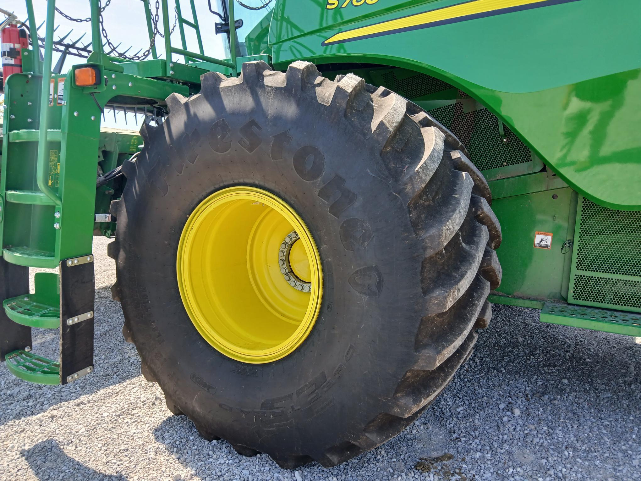 2024 John Deere S760 Image 9