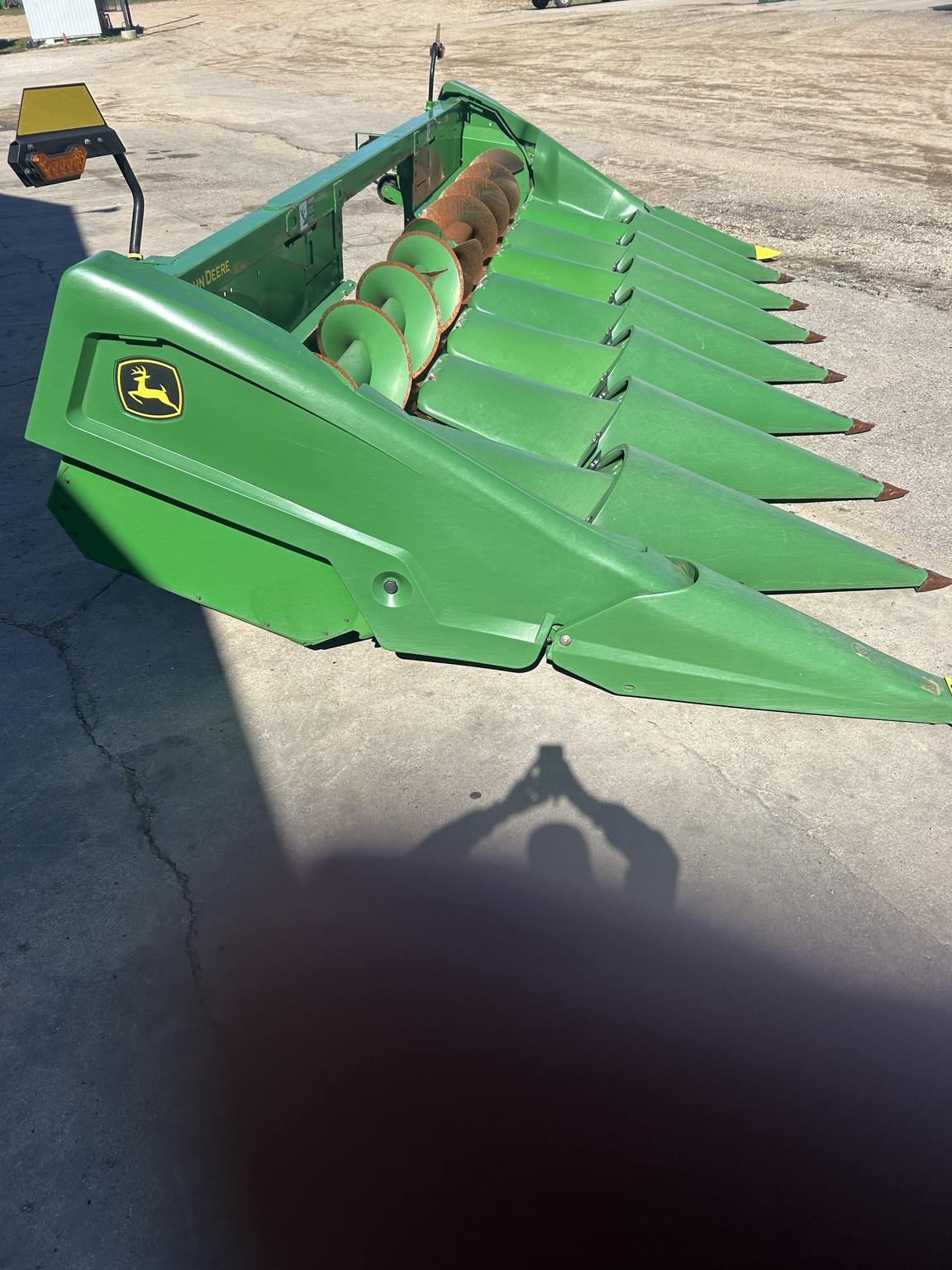 2021 John Deere C8R Image 5