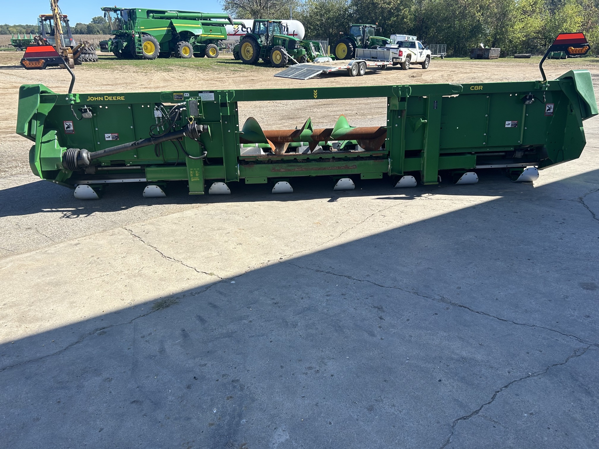 2021 John Deere C8R Image 6