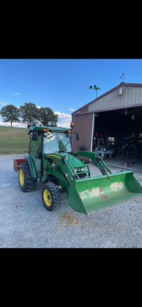 Photo of 2012 John Deere 3520