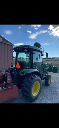 Photo of 2012 John Deere 3520