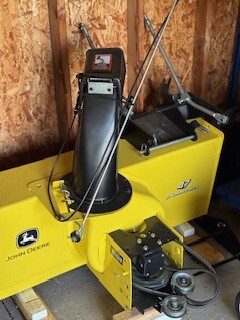 2021 John Deere 47 Snowblower Image 1