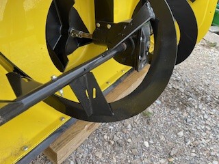 2021 John Deere 47 Snowblower Image 5